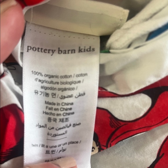 POTTERY BARN Kids MARVEL SUPER HERO Twin Duvet Organic Cotton Crisp White COMICS - Picture 5 of 16